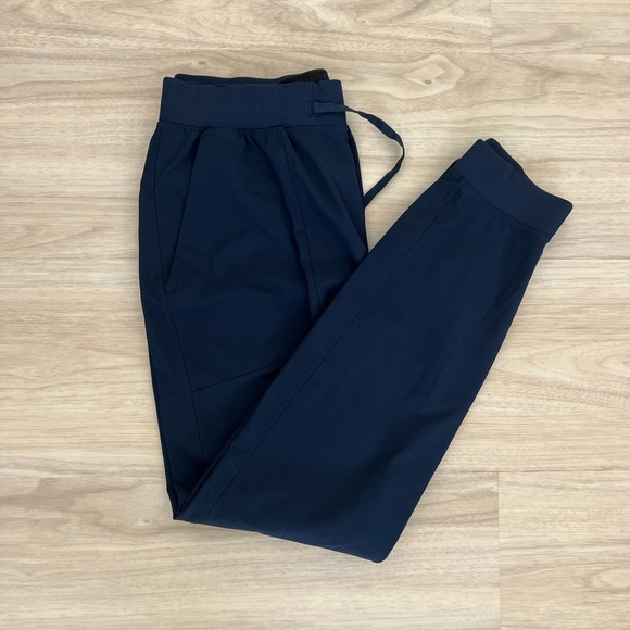 Lululemon ABC Jogger
Regular - Picture 2 of 6